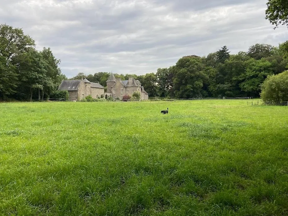 Chateau Ville Voisin Augan Country house