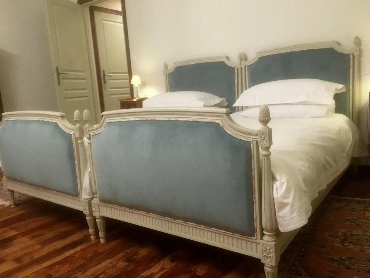 Chateau Ville Voisin Augan Franciaország